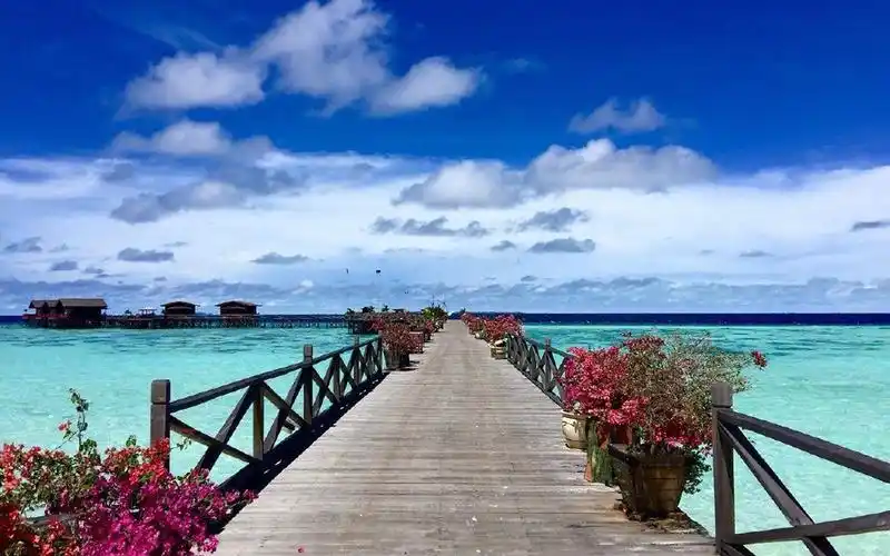 是 风景壁纸中的原创作品,发表于2020-05-06,已经有4人强力围攻