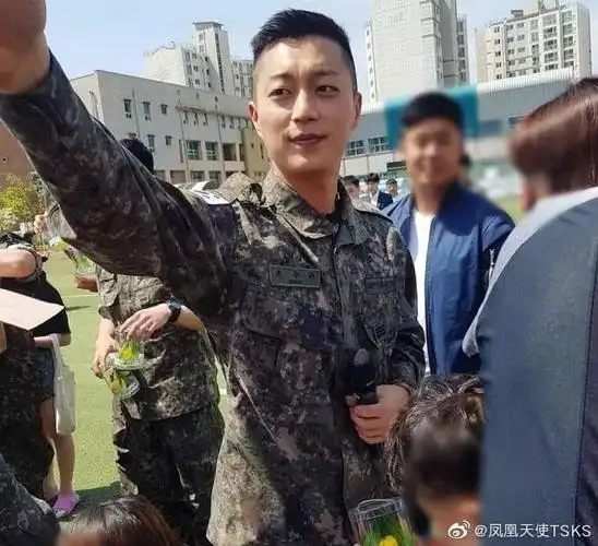 exo吴世勋再度参与义工活动do为伯贤庆生