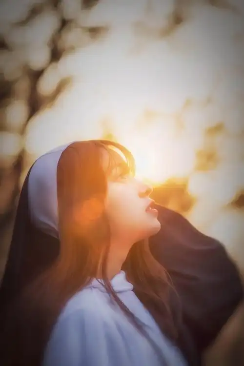 唯美女生阳光治愈系森系lomo意境唯美图片