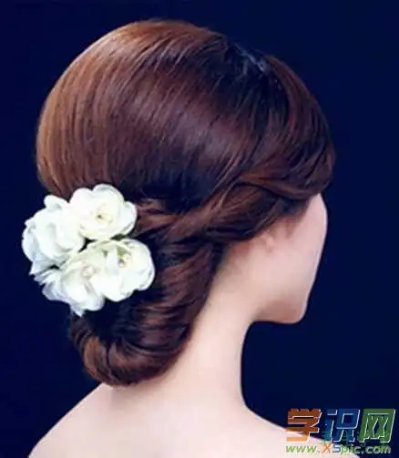 韩式新娘盘发步骤图解 韩式新娘盘发发型图片步骤