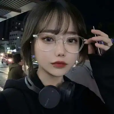 戴眼镜优质女头高清女生戴眼镜霸气酷的图片