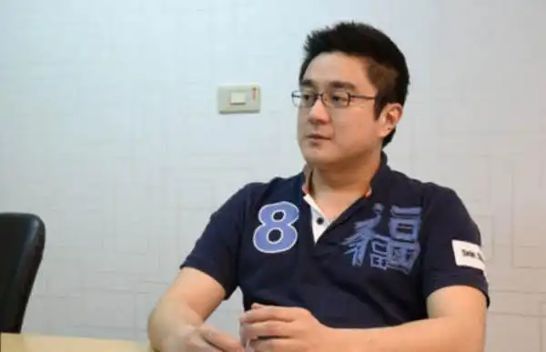 张钧甯现任男朋友图片曝光张钧甯与男友黄凯伟分手是真的吗