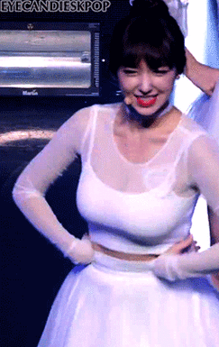 98年的程潇胸大腿粗体重过百,却成为韩国人心中最爱的cg好身材