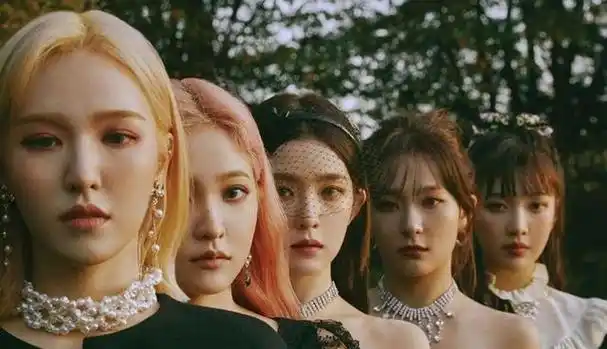 redvelvet将于11月13日回归,时隔6年,再次发布正规专辑