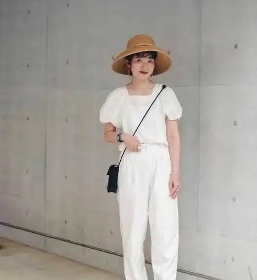 东京街头的女孩真会打扮get到这3点你也能穿出时髦的日系风