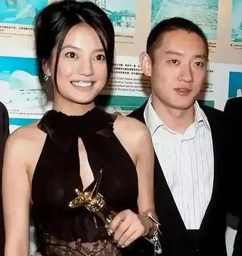 48岁的赵薇,一切都结束了