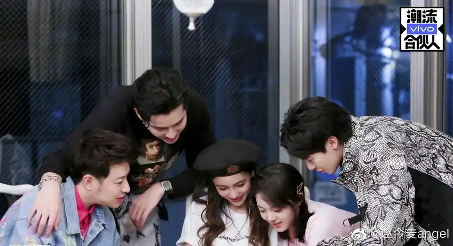 吴亦凡和赵今麦的综艺节目叫什么潮流合伙人吴亦凡和赵今麦是什么关系