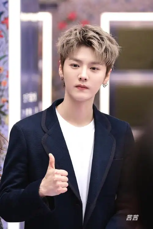 gucci品牌代言人鹿晗