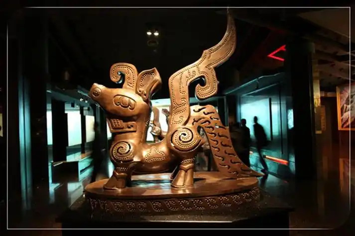 德阳广汉三星堆博物馆门票青铜器玉石器金器陶器以及骨器等珍贵文物