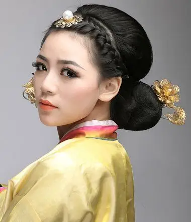 中国老式盘发发型中国古典盘发教程5