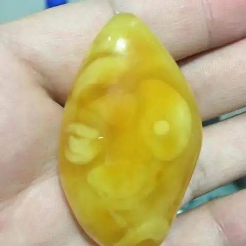 蜜蜡知识蜜蜡鉴别方法二