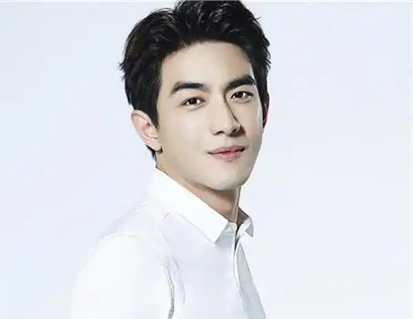 林更新经纪人联系方式15201879909