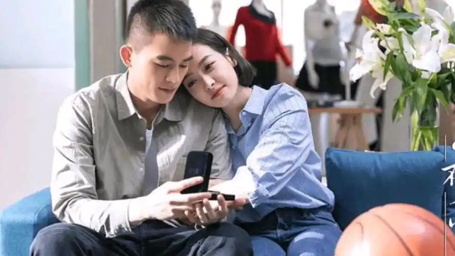 宋茜欧豪被曝隐婚?双方火速发文辟谣,怒斥是恶意造谣