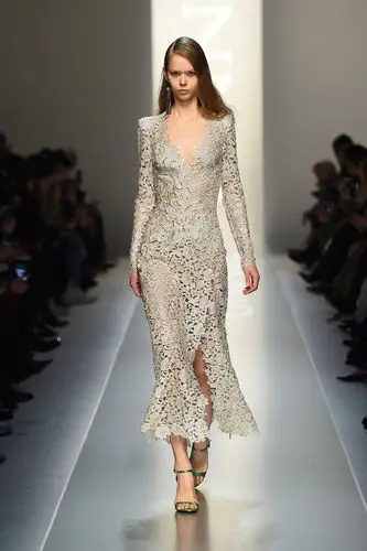 意大利高端时装品牌ermanno scervino 推出2018/19 秋冬女装系列