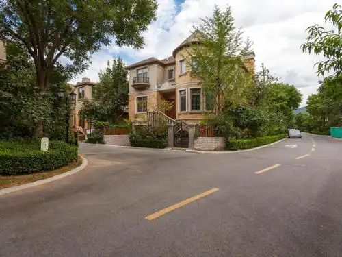 保利西山林语别墅