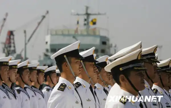 解放军驻港部队顺利完成第十一次正常轮换[组图]