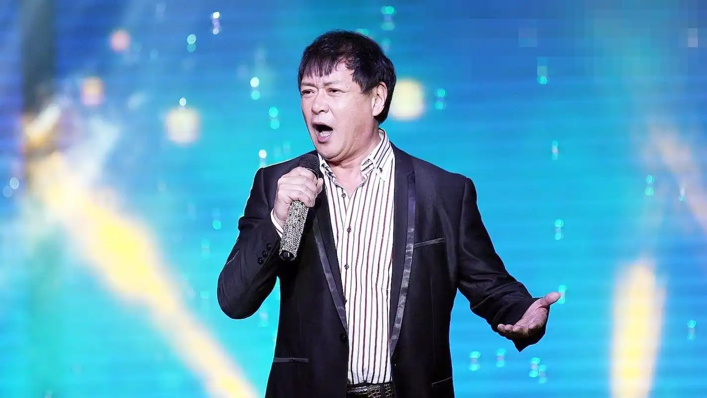 视频:迟志强《铁窗泪》经典老歌就是好听