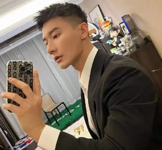 热门男生铲青发型让你路人晋升男神