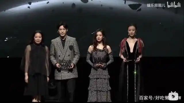 2021【时尚芭莎年度派对】颁奖典礼(获奖奖项及人员)