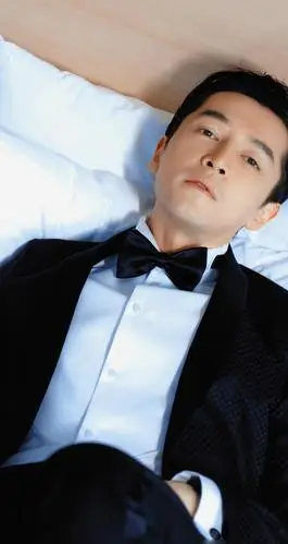 得给我男神胡歌盖个楼/ 繁花深处,寻一轮古月映梦.