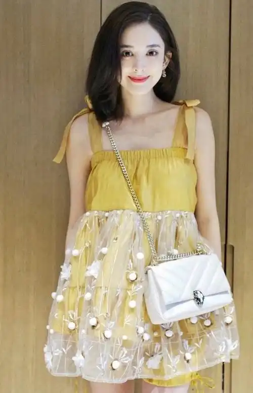 古力娜扎,吊带裙,穿搭