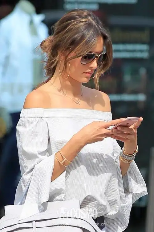 欧美女明星的夏日街拍百看不厌