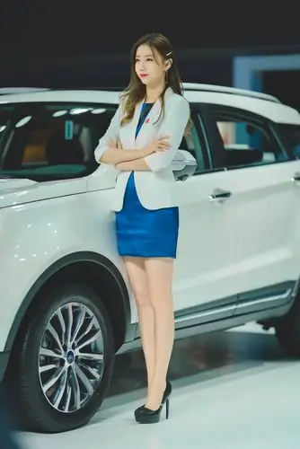 2020年广州车展美女车模高清图集