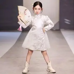 女童旗袍中国风高端儿童模特走秀礼服小女孩国潮改良连衣裙演出服