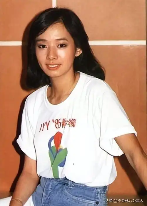 毛舜筠年轻照片高清(毛舜筠为什么不嫁张国荣)_金纳莱网