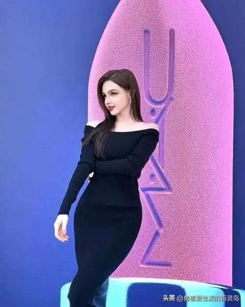 karimova elina绝美照片曝光,颜值巅峰引爆眼球!