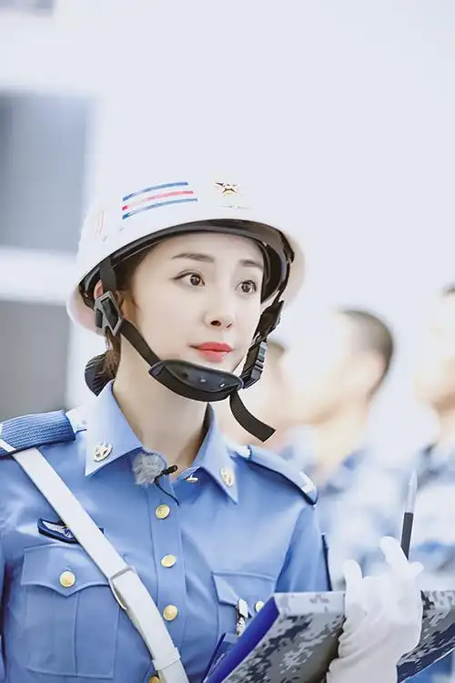 杨幂谢谢你医生#假期回顾～不怕苦不怕累的男子汉阿拉小幂,参加综艺也