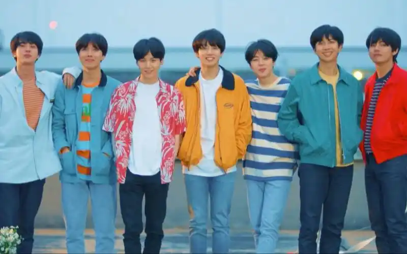 【bts】我们七个人一起留下回忆多好,少一个人都没有意义了