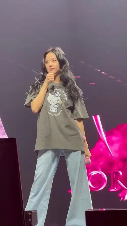 6309 625505)92chulo拆卡补邮【金智秀_kimjisooecho】