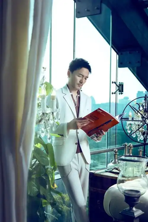 栗浩洋一位全人教育企业家的生活之美