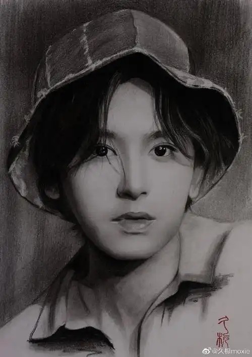 张哲瀚[超话]##张哲瀚#素描手绘过程图图图图图图图图图@张哲瀚疯子