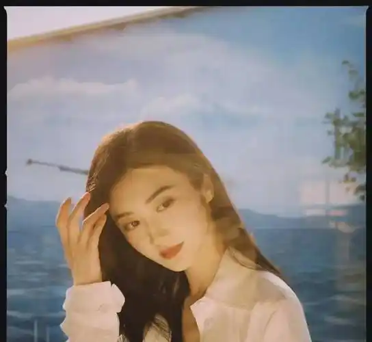 5娱报:王一博檀健次杨紫范丞丞罗云熙白鹿刘诗诗许凯景甜宋茜_品牌