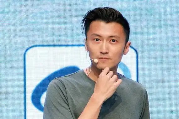 谢霆锋患皮肤癌曝真情 因为剃发逃过一劫