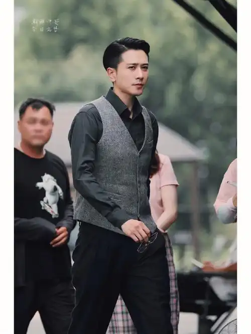 彭冠英他也太帅了吧