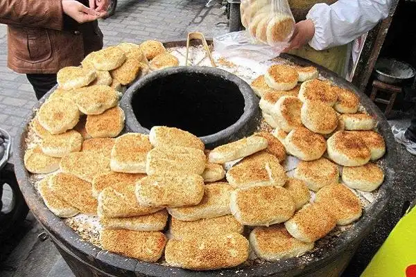 打烧饼1天卖70挣多少钱