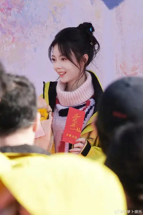 赵今麦新剧开机造型##赵今麦骄阳似我开机造型