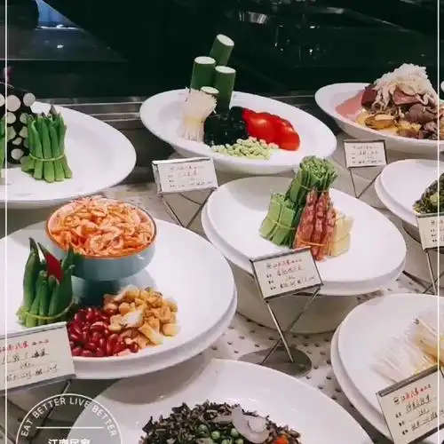 大排档风,看菜品点单,随意风  总体菜品最大的优点是量大,其次是摆盘