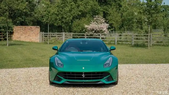 超跑法拉利ferrari绿色精灵一枚