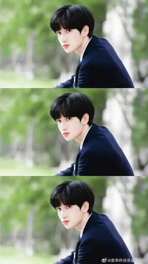 严浩翔超话#严浩翔拍照姿势#翔哥适合当壁纸的三宫格!