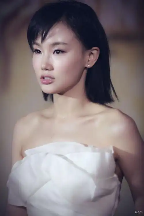 黄龄经纪人13167166615