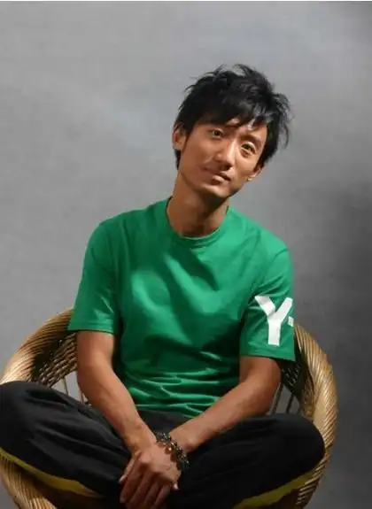 曹俊(中国男演员)_尚可名片