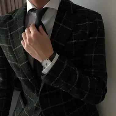 成熟霸气有男人味头像 半身西装无头头像