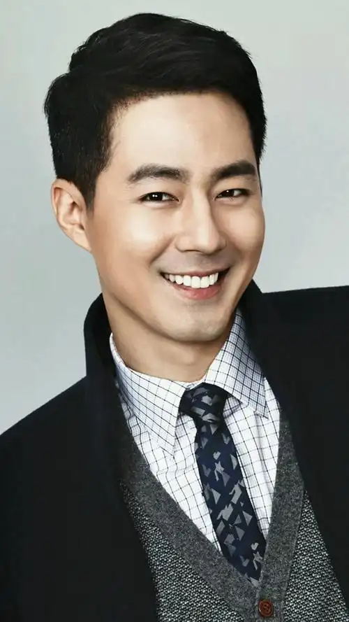 耐看帅哥 赵寅成