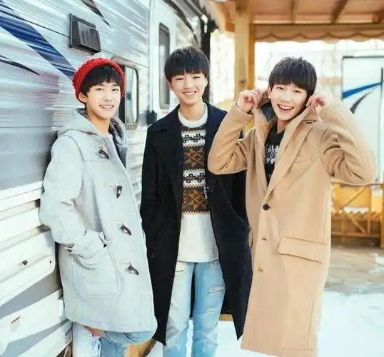 王源庆生,王俊凯易烊千玺齐送祝福!三小只感情依旧,让人羡慕!