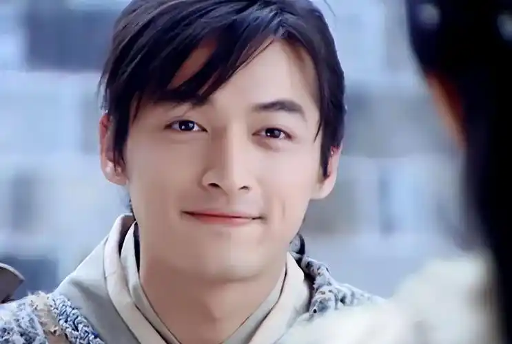 回顾同样小揪揪造型把王一博胡歌千玺放在一起差距出来了