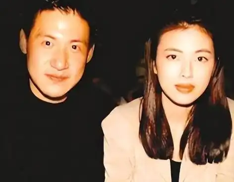 张学友和罗美薇:英年早婚,二十六年无绯闻,成了娱乐圈中的异类